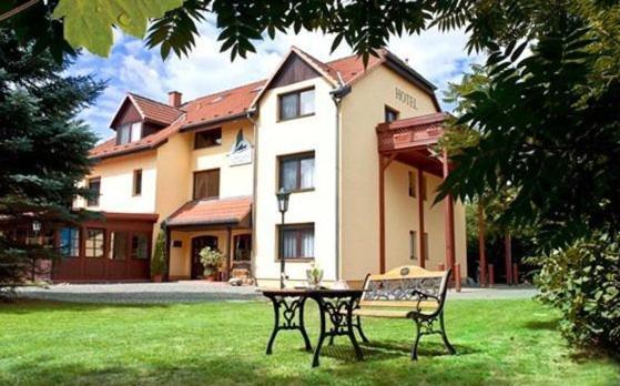 Garni-Hotel Kranich بوتسدام المظهر الخارجي الصورة